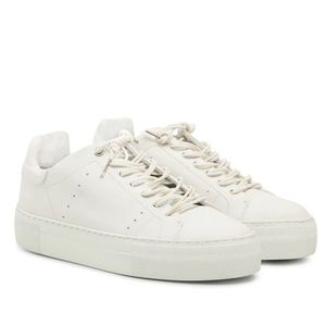 Pavement Ibi Slip on sneakers, worn once Size 38/ 7.5